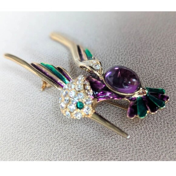 Vintage Signed LP Gold Tone Enamel Cabochon Rhinestones Hummingbird Brooch - Picture 2 of 9